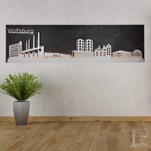 Skyline “WOLFSBURG” – Highlights der Stadt | Wandbild aus Holz (128cm)