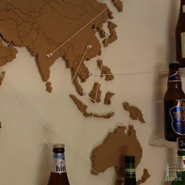 Weltkarte-Bier-Sonderanfertigung-Wandbild-Beleuchtet-WeißesKontinente-Holz-Welt-Karte-XXL-WelkartenAusHolz-WeißeKontinente-KontinenteHolz