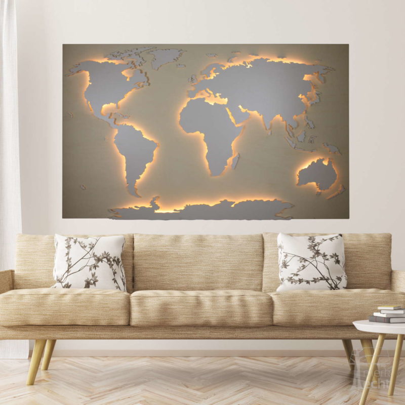 Ein Wandbild mit Weltkarte von merk!echt, das Highlight im Wohnzimmer.